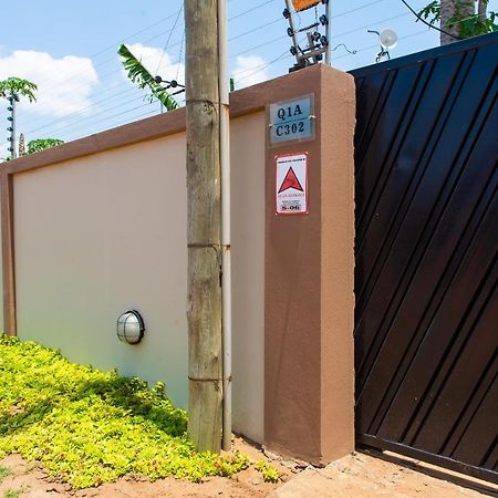 Casa Da Noleen Matola Bagian luar foto